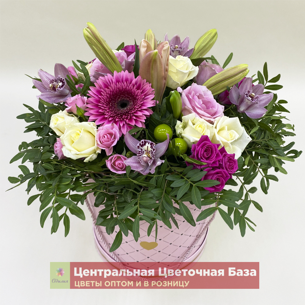 Купить Цветы в коробке Ванильное небо за 1 руб. в в Мытищах и МО! Доставка круглосуточно