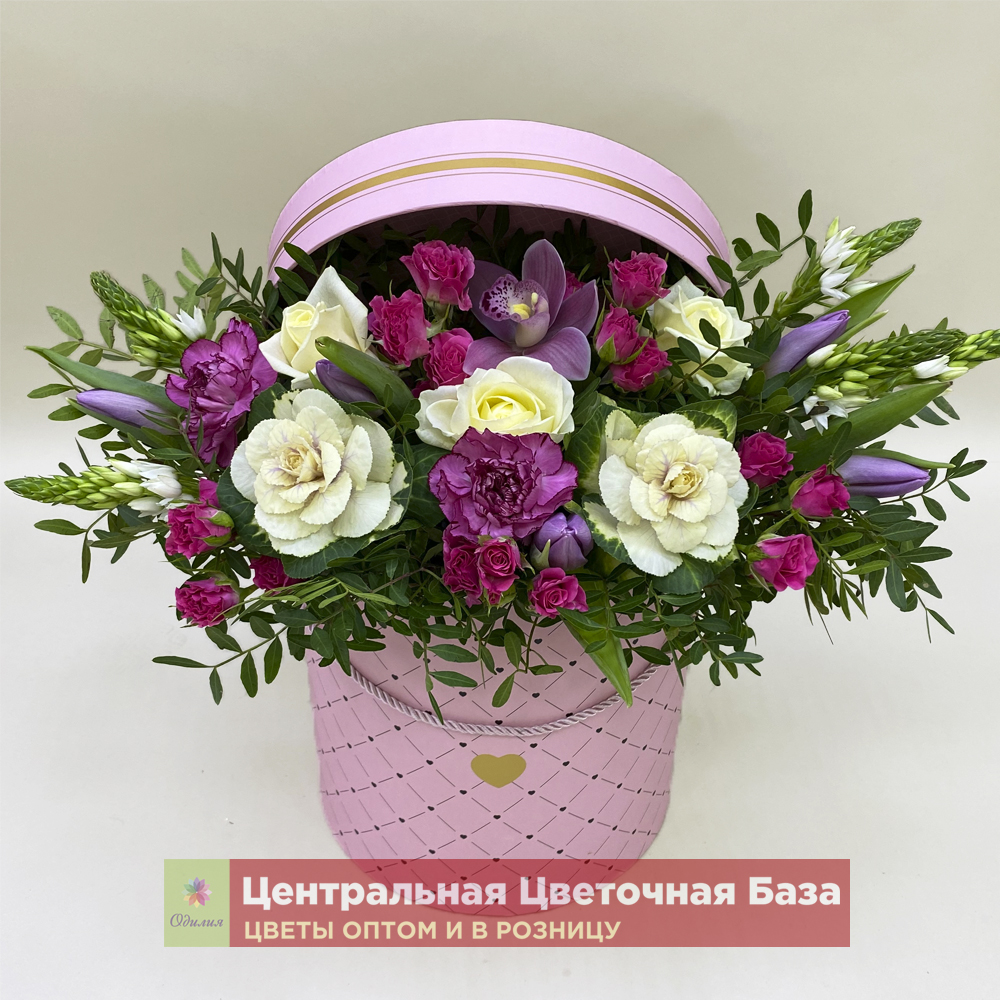Купить Цветы в коробке Стрела любви за 1 руб. в в Мытищах и МО! Доставка круглосуточно