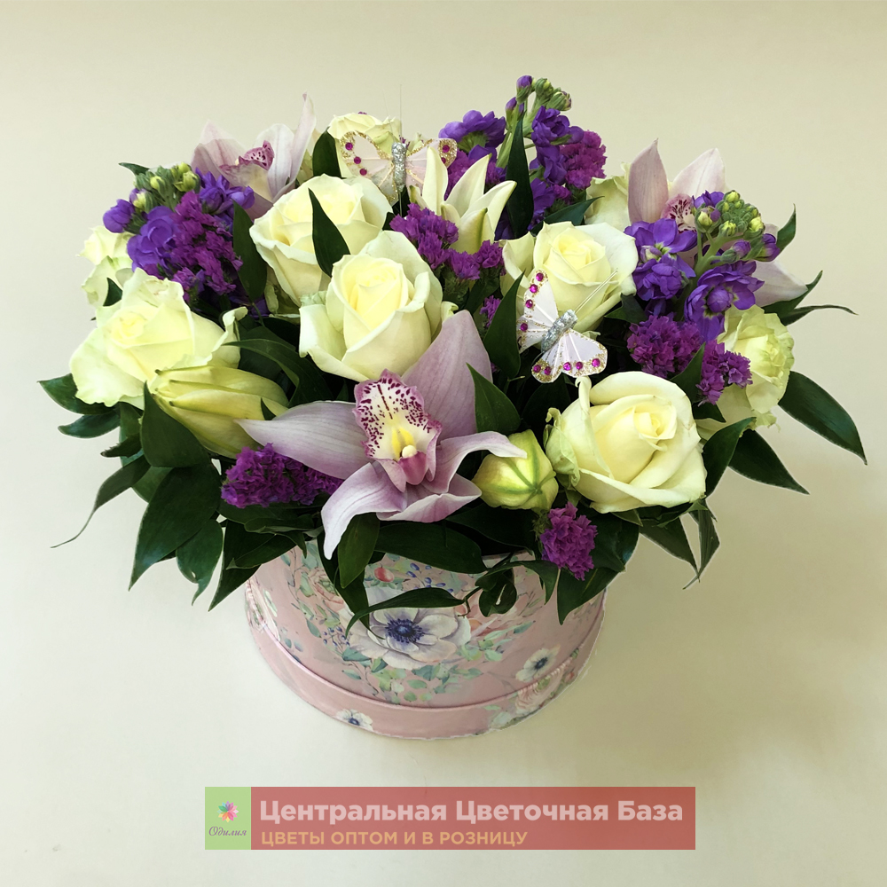 Купить Цветы в коробке Нежные чувства за 5 604 руб. в в Мытищах и МО! Доставка круглосуточно