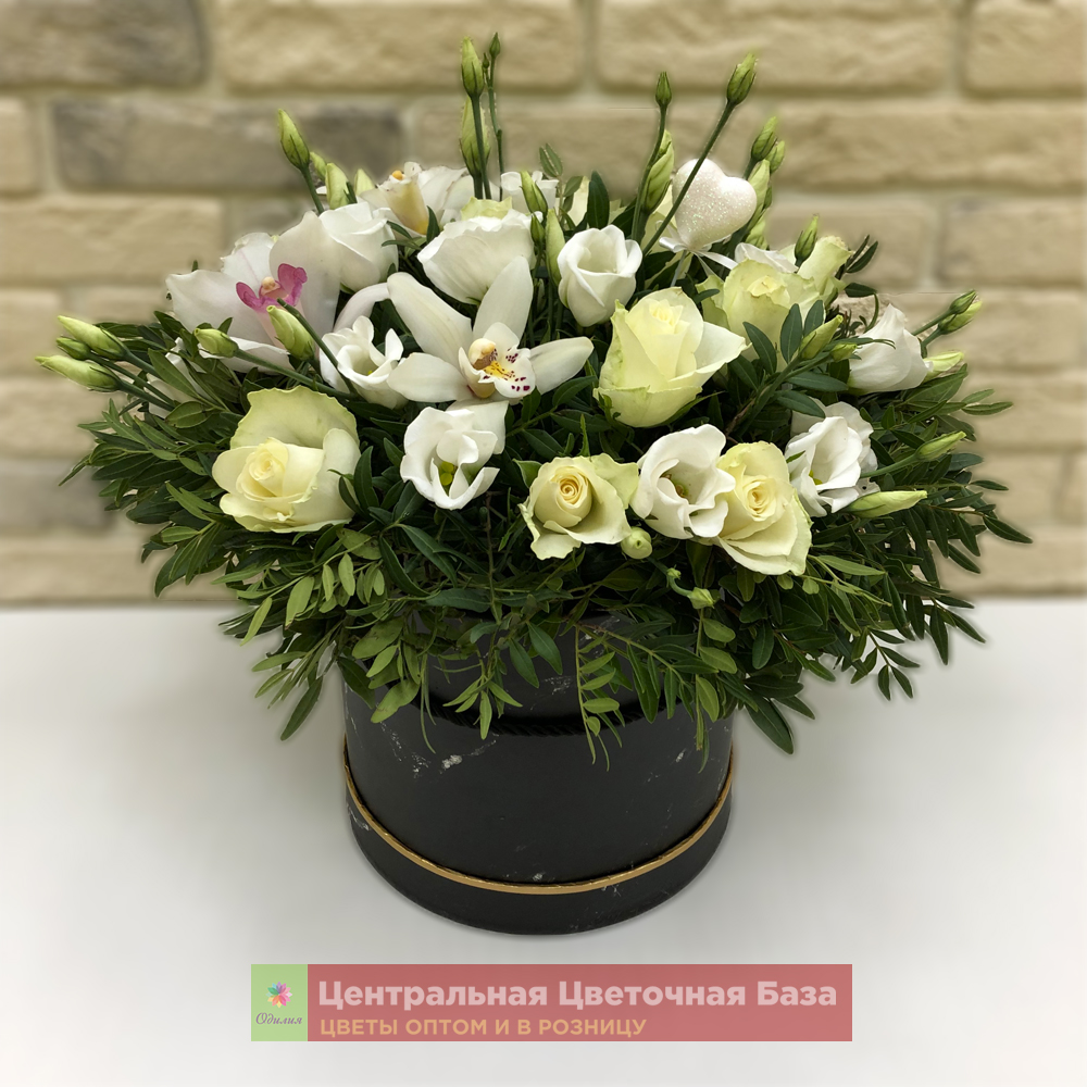 Купить Цветы в коробке Утонченность за 4 578 руб. в в Мытищах и МО! Доставка круглосуточно