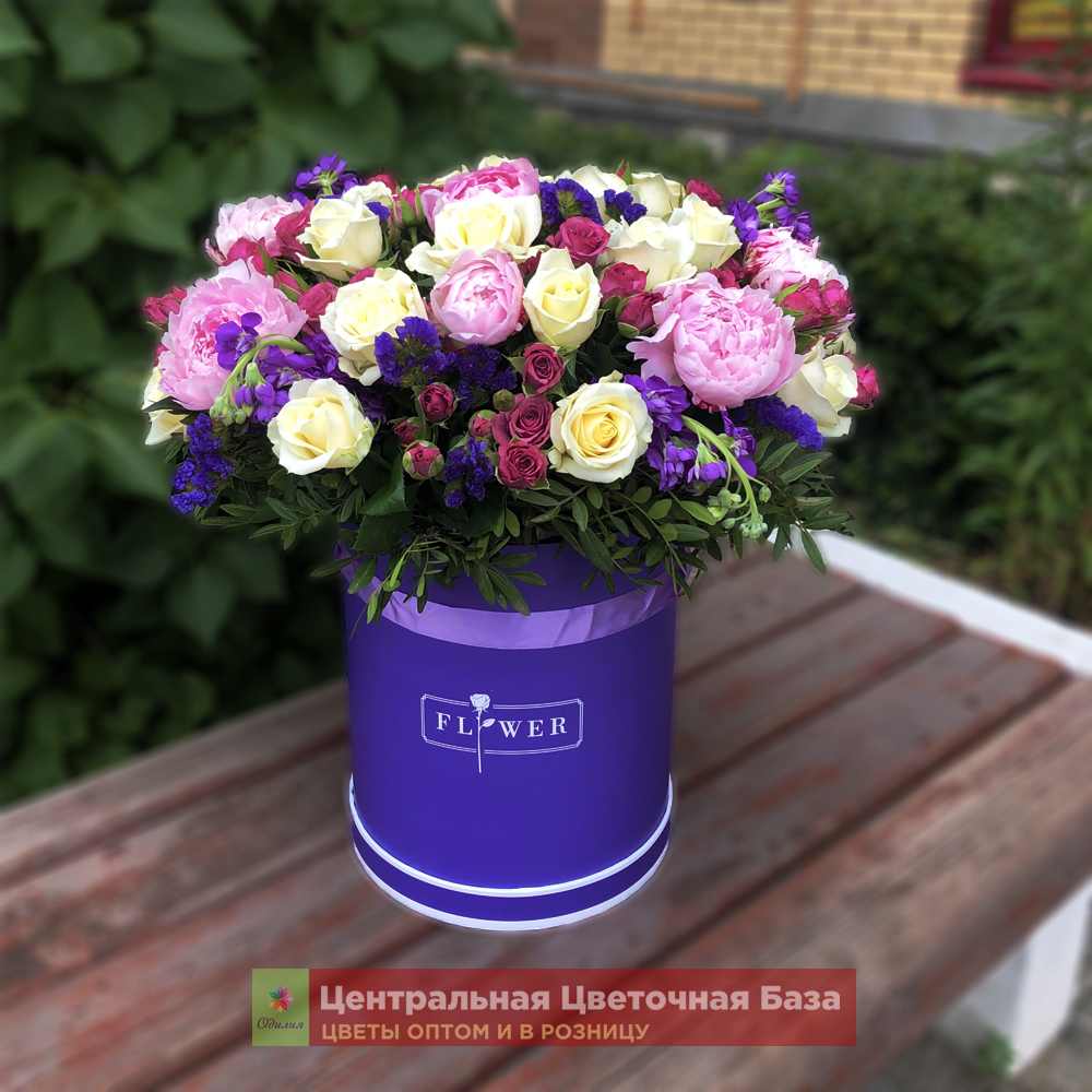 Купить Цветы в коробке Для единственной за 11 362 руб. в в Мытищах и МО! Доставка круглосуточно