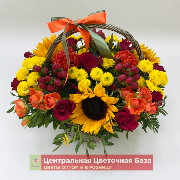 Цветы в корзине Солнечный день