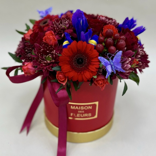 Цветы в коробке Красный бархат