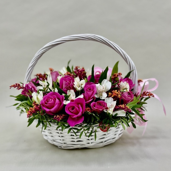 Цветы в корзине Душечка