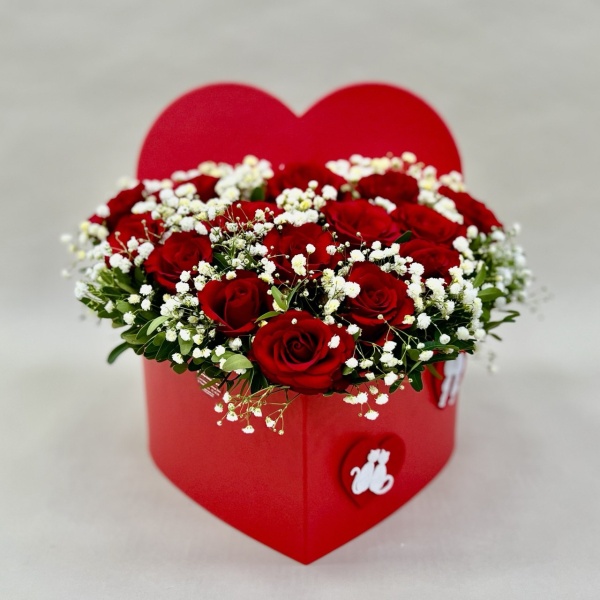 Цветы в коробке Флер