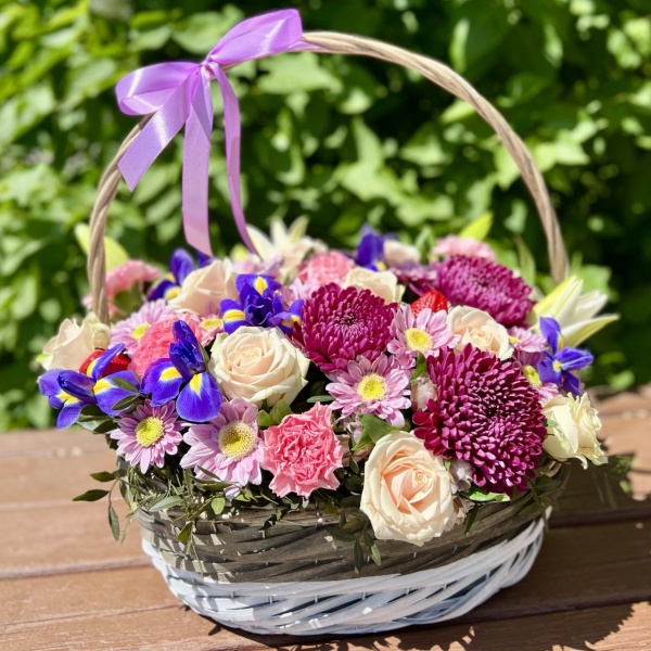 Цветы в корзине Оливковая ветвь