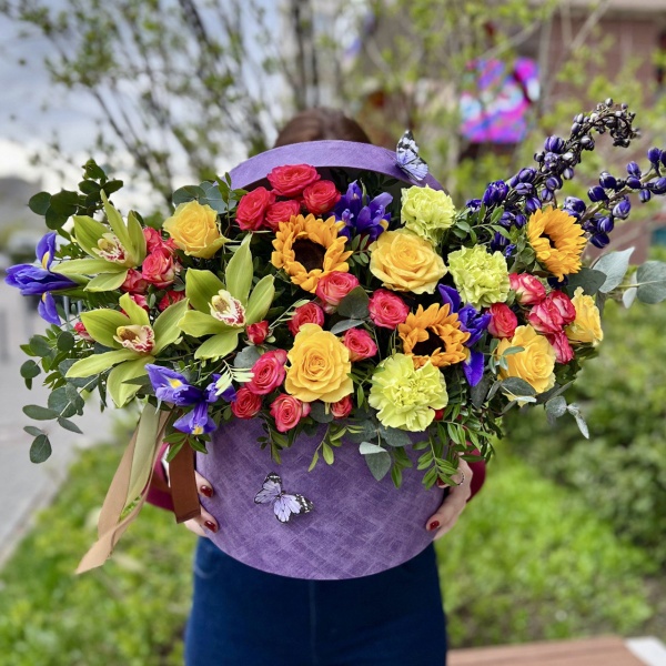 Цветы в коробке Флотация